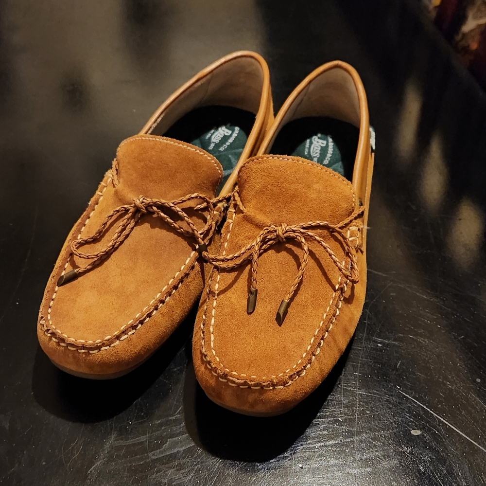 NWOT Men's Moccasin Shoes